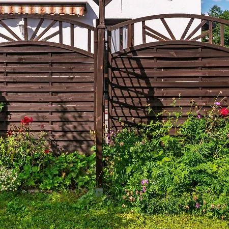Apartment With Garden View In The Erzgebirge *