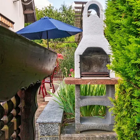 דירה Charmante Dachgeschoss Im Erzgebirge *