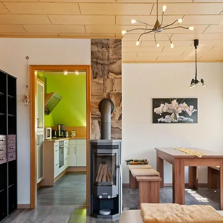 Charmante Dachgeschoss Im Erzgebirge Appartement